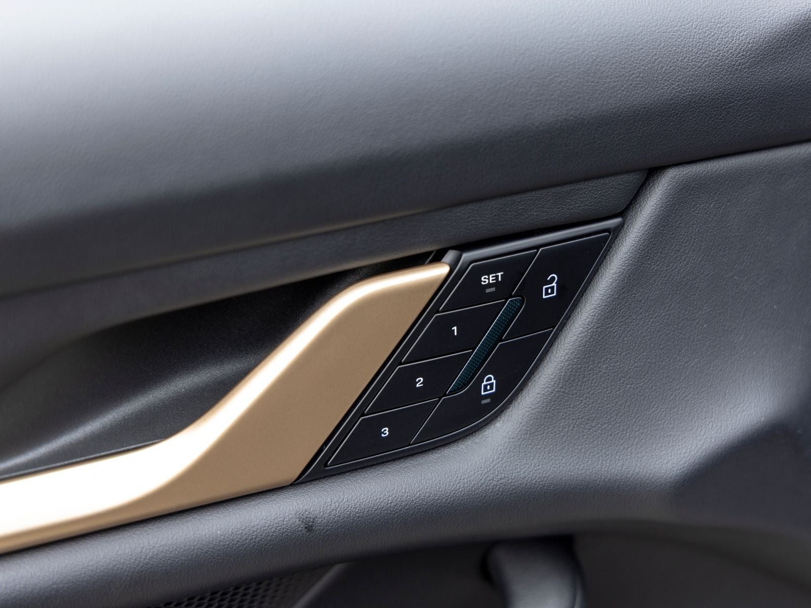 2025 Porsche Taycan Taycan 4S