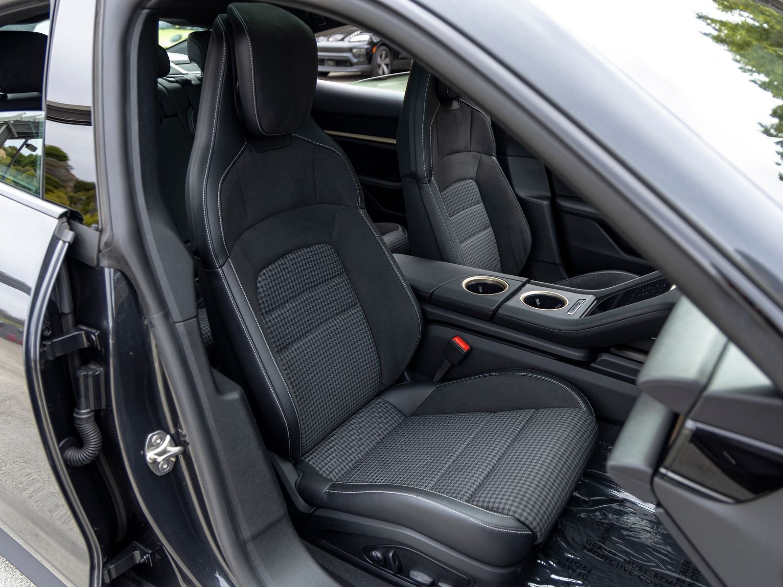 2025 Porsche Taycan Taycan 4S