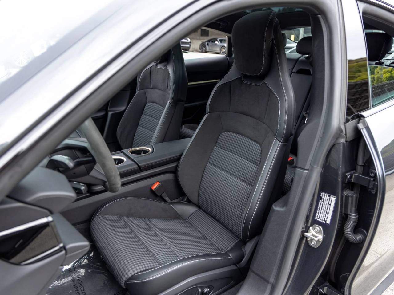 2025 Porsche Taycan Taycan 4S