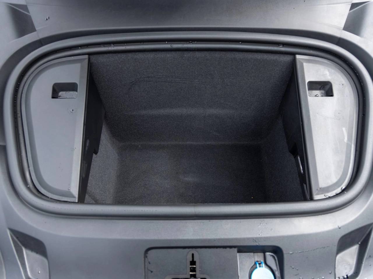 2025 Porsche Taycan Taycan 4S