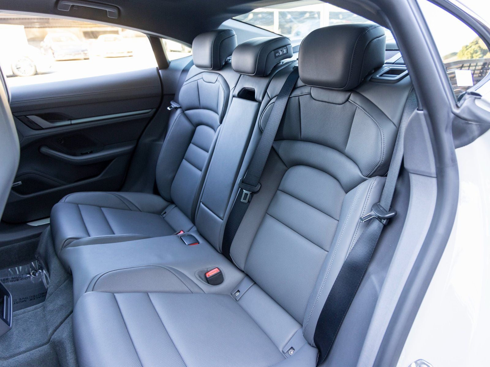 2025 Porsche Taycan 4S