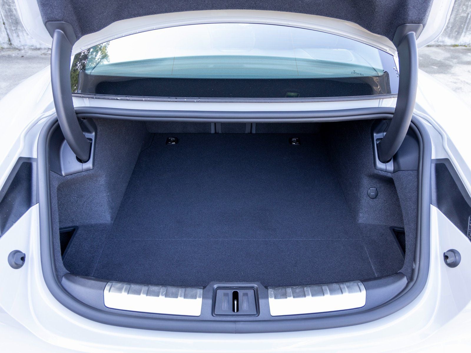 2025 Porsche Taycan 4S