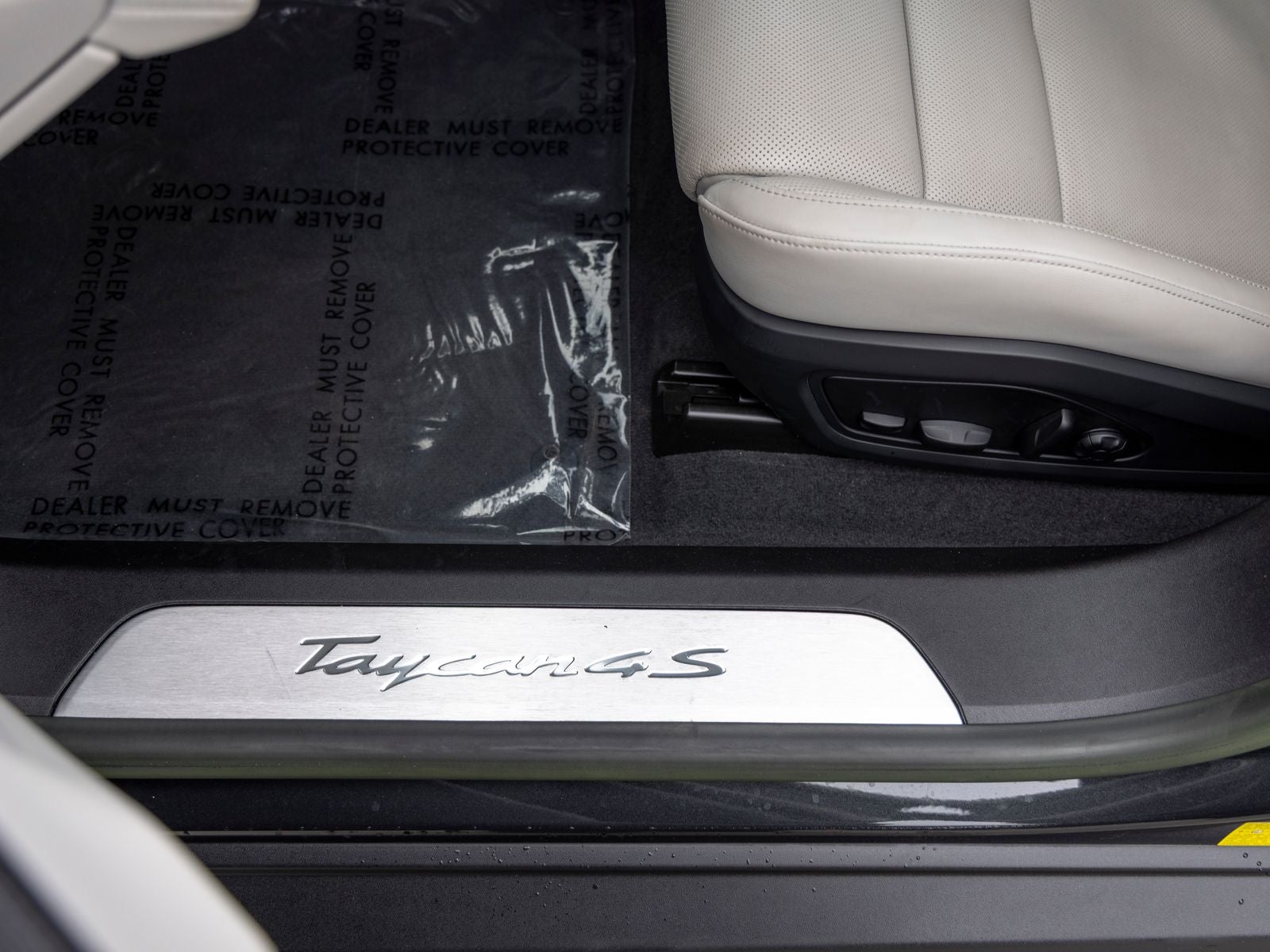 2023 Porsche Taycan Taycan 4S (MY23)