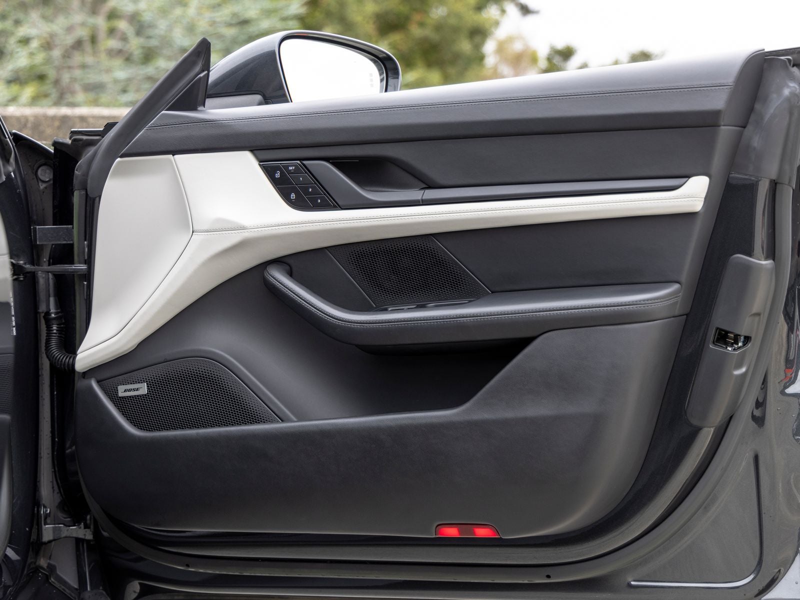 2023 Porsche Taycan Taycan 4S (MY23)