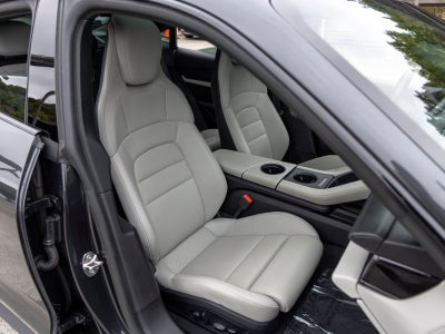 2023 Porsche Taycan Taycan 4S (MY23)