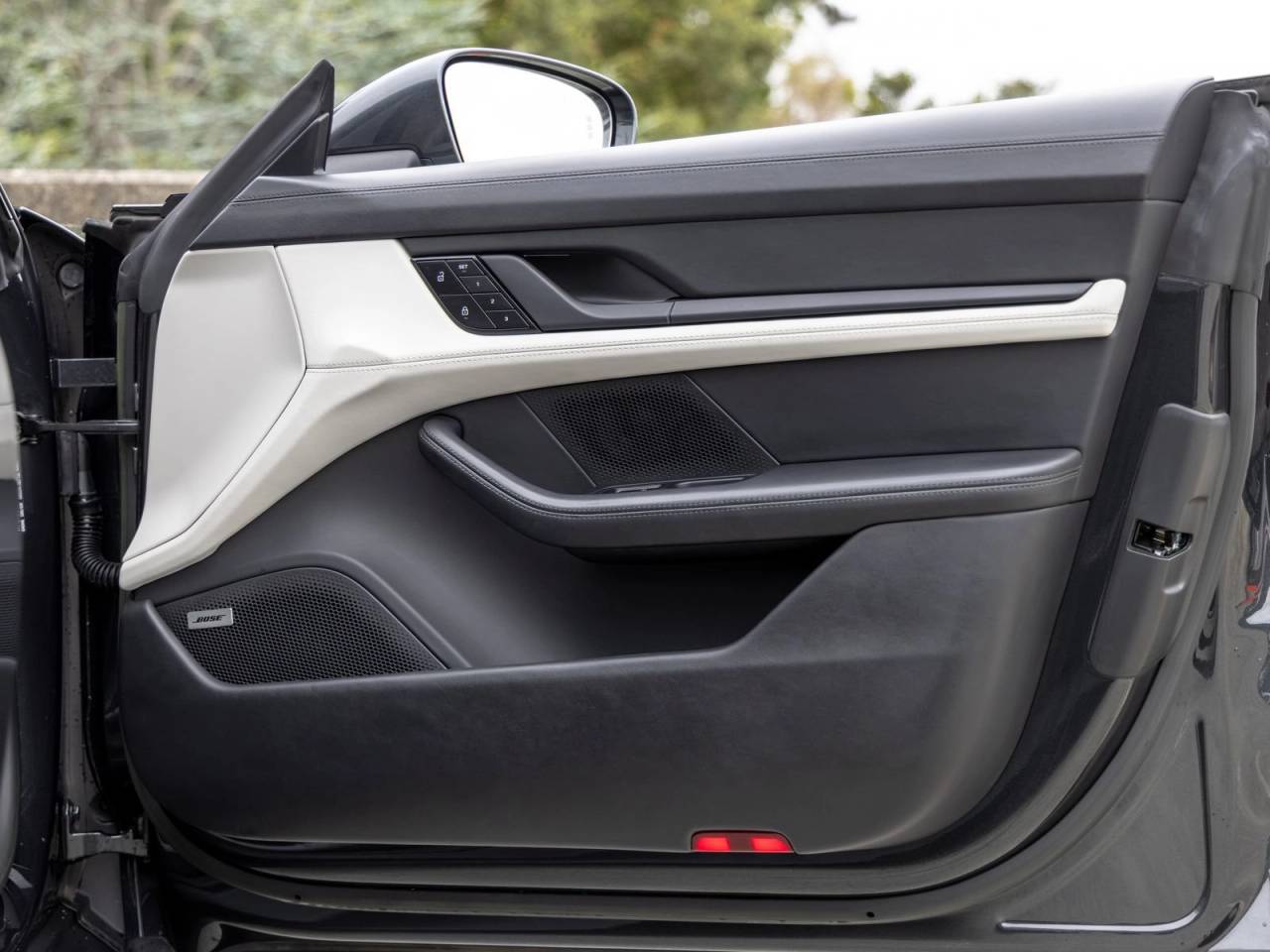 2023 Porsche Taycan Taycan 4S (MY23)