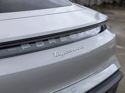 2022 Porsche Taycan 4S