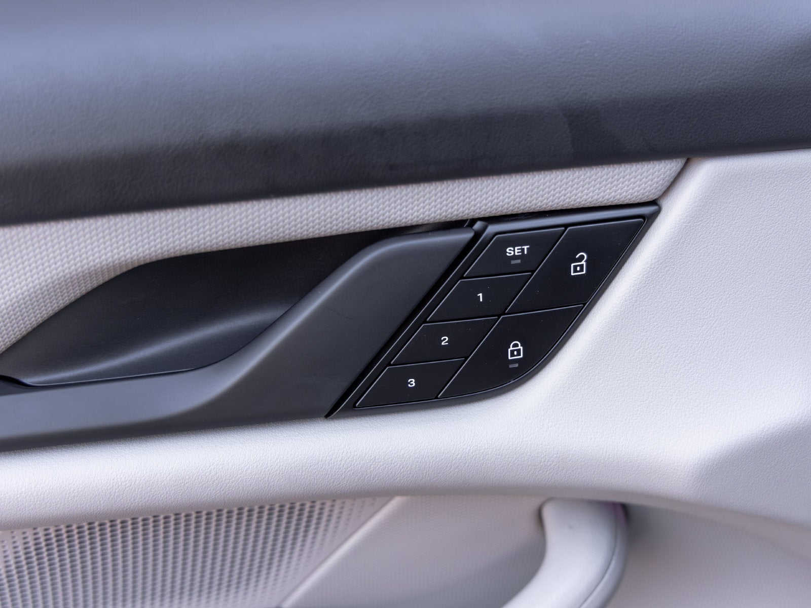 2022 Porsche Taycan Taycan 4S