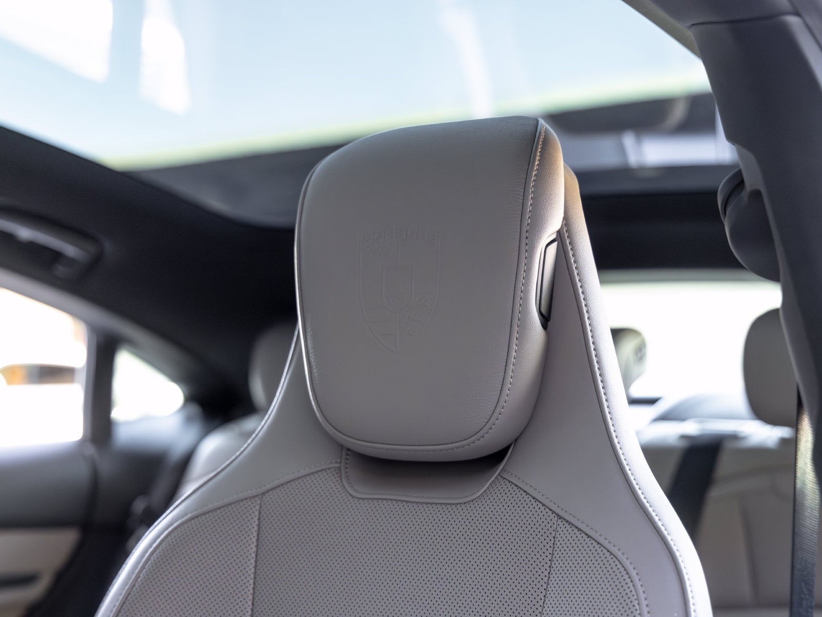 2022 Porsche Taycan Taycan 4S