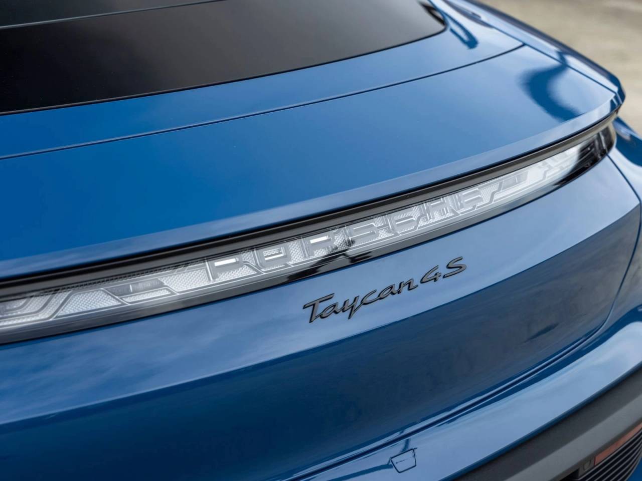 2026 Porsche Taycan 4S Black Edition