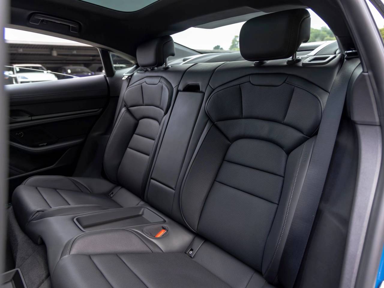 2026 Porsche Taycan 4S Black Edition
