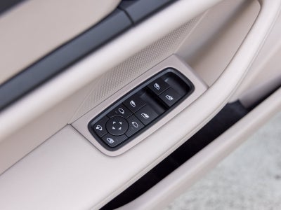 2023 Porsche Taycan Taycan 4S