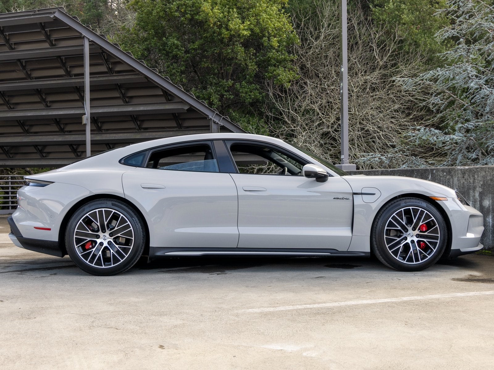 2026 Porsche Taycan 4S