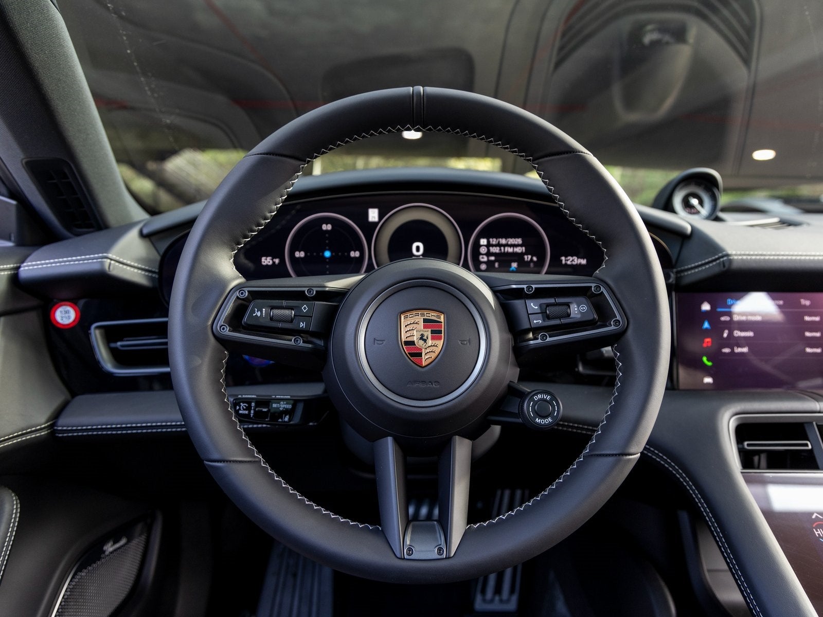 2026 Porsche Taycan 4S