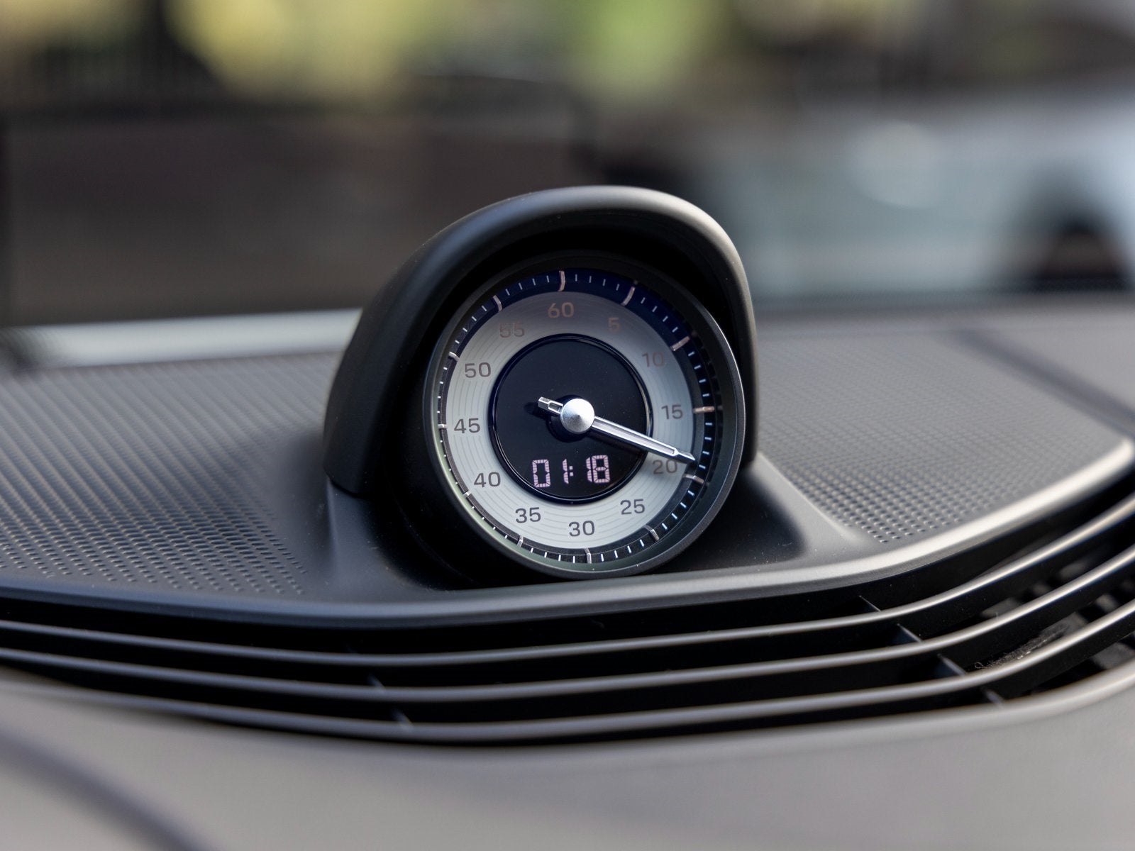 2026 Porsche Taycan 4S