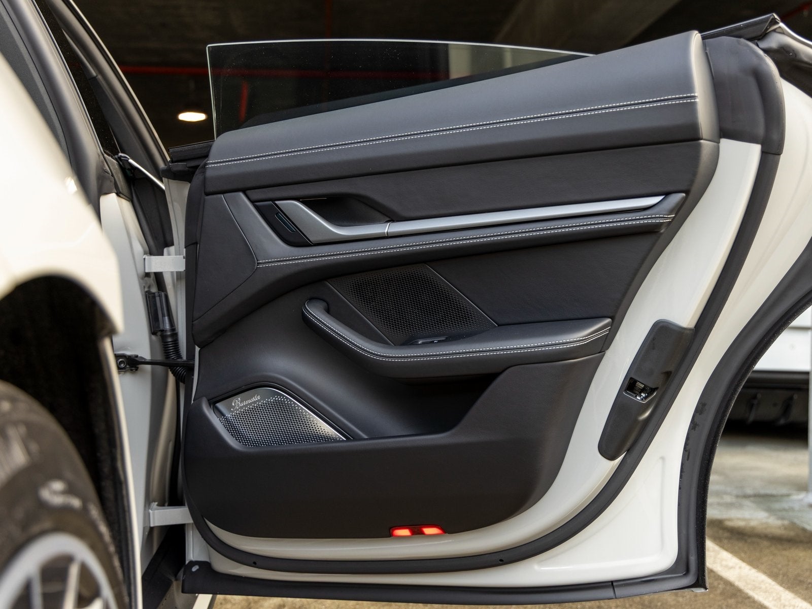 2026 Porsche Taycan 4S