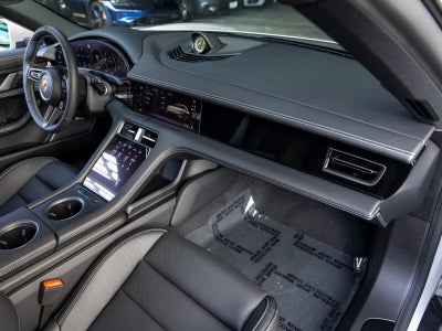 2026 Porsche Taycan 4S