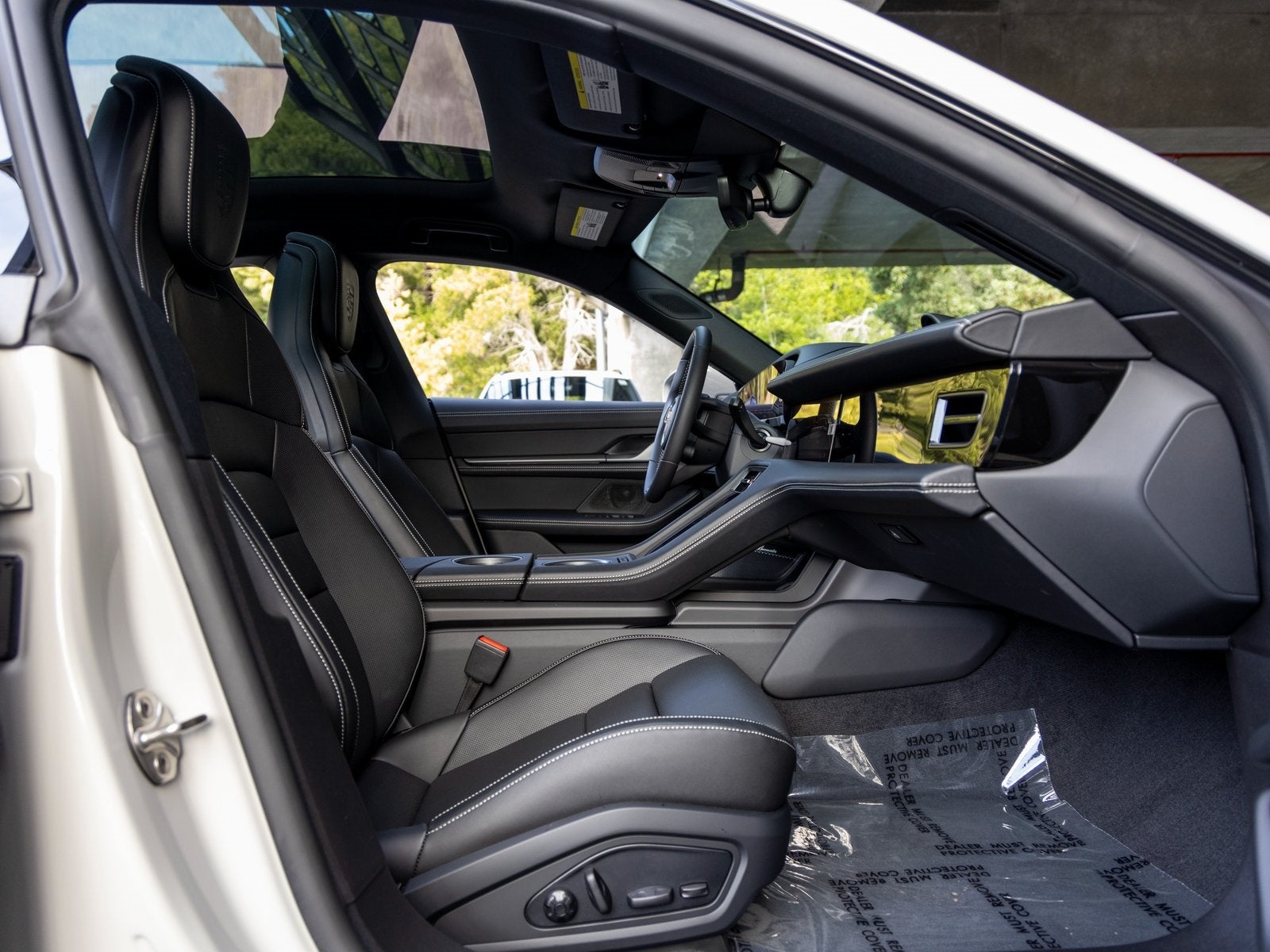 2026 Porsche Taycan 4S