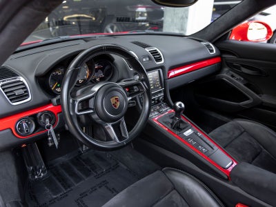 2016 Porsche 718 Cayman GT4