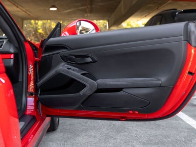 2016 Porsche 718 Cayman GT4