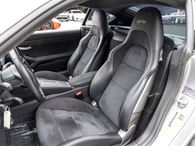 2020 Porsche 718 Cayman GT4