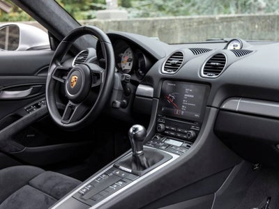 2020 Porsche 718 Cayman GT4