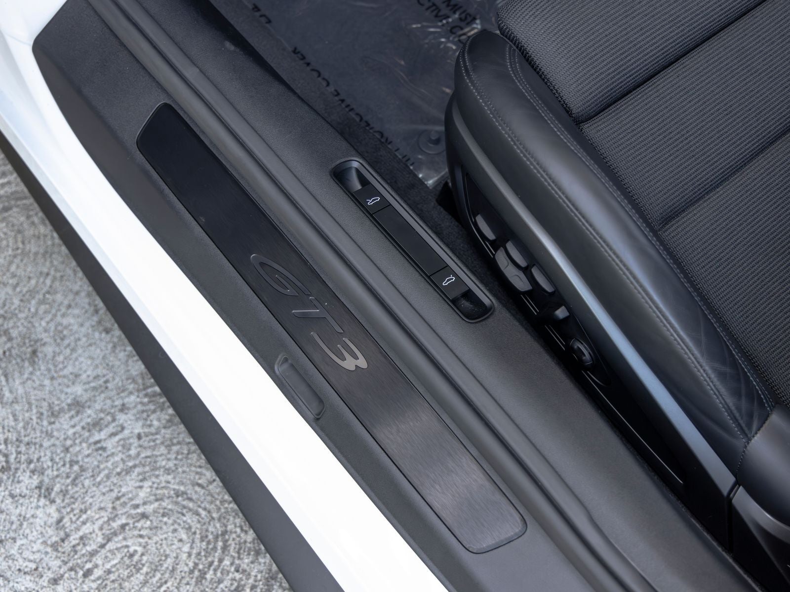 2023 Porsche 911 GT3 with Touring Package