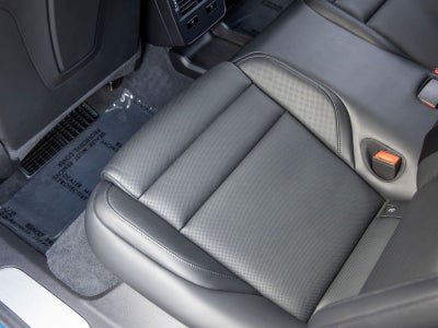 2024 Porsche Taycan Turbo