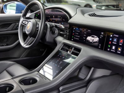 2024 Porsche Taycan Turbo