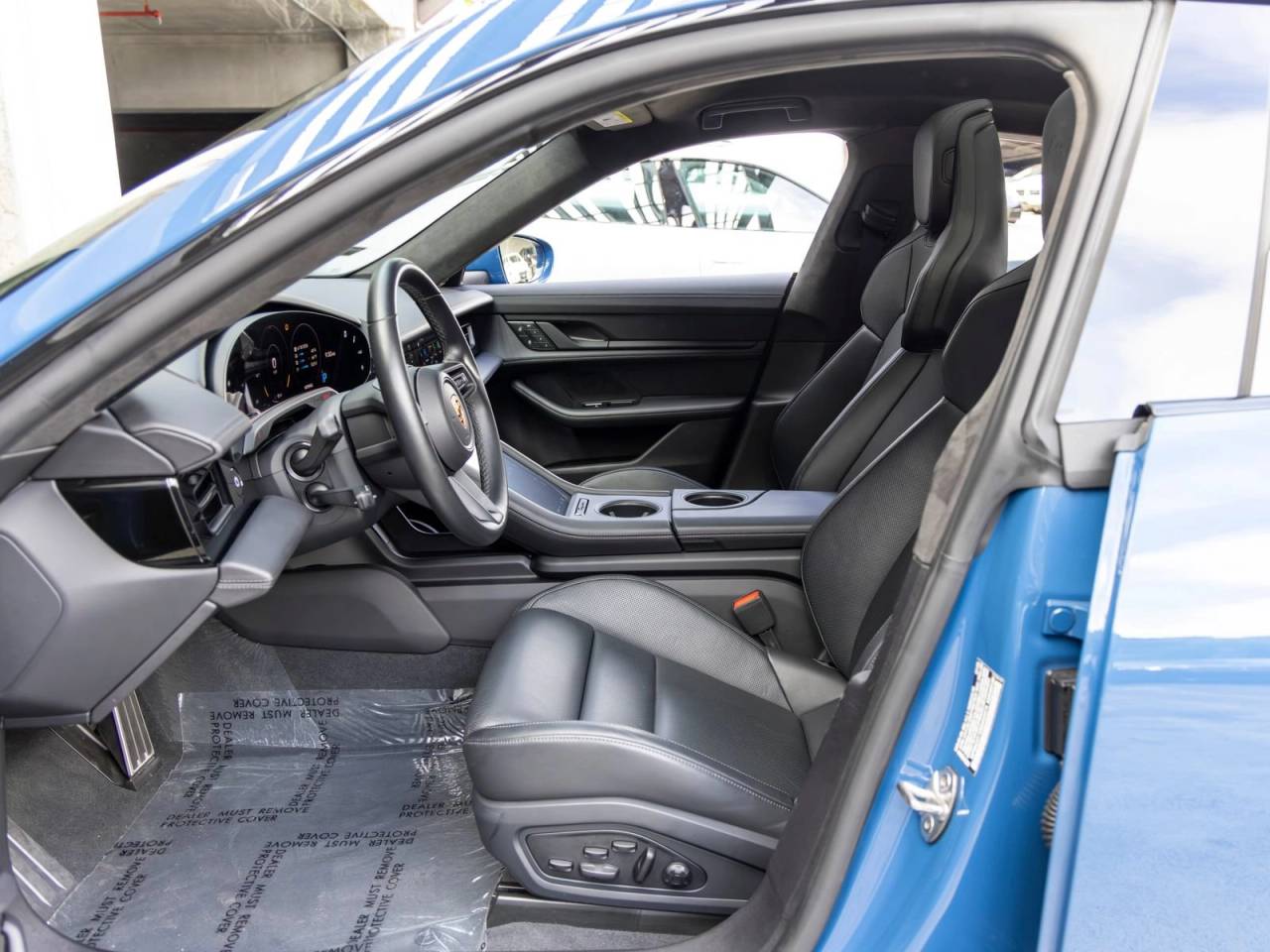 2024 Porsche Taycan Turbo