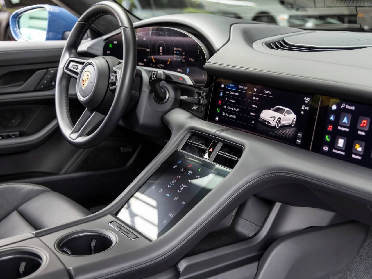 2024 Porsche Taycan Turbo