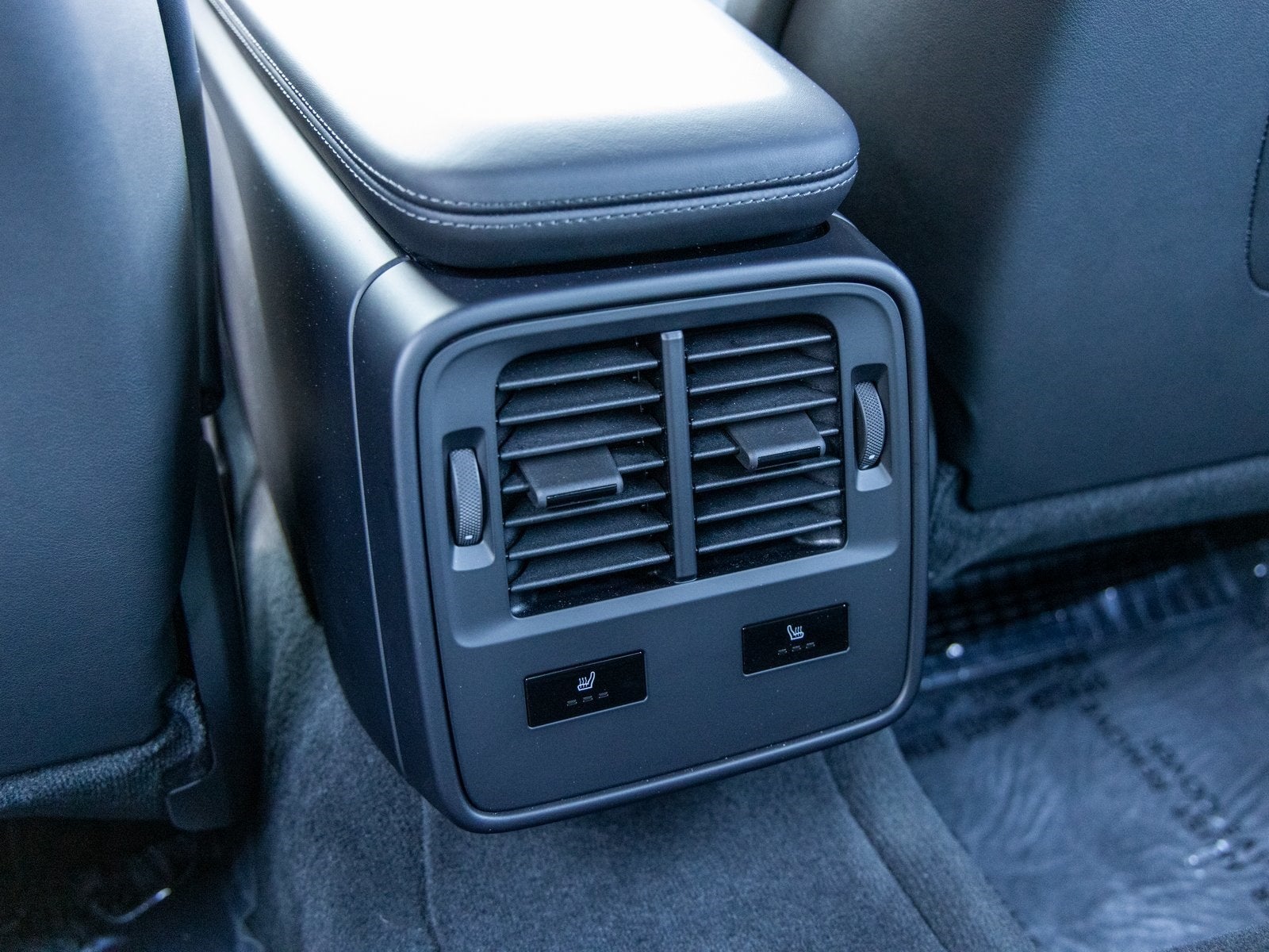 2023 Porsche Taycan Taycan Turbo (MY23)