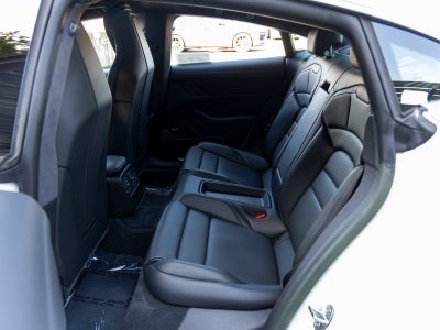 2023 Porsche Taycan Taycan Turbo (MY23)