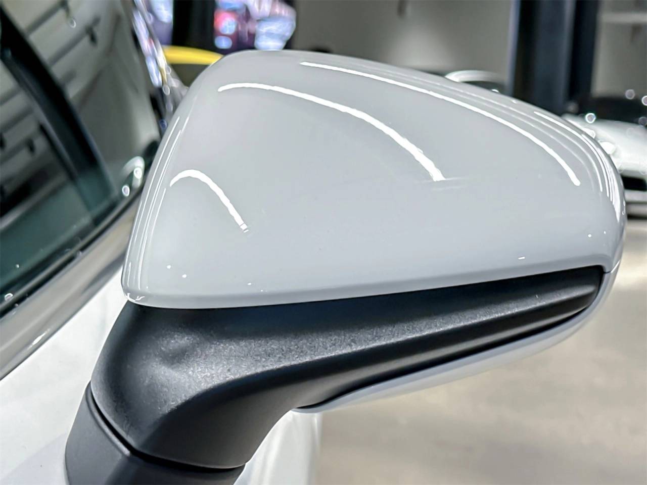 2023 Porsche Taycan Taycan Turbo (MY23)