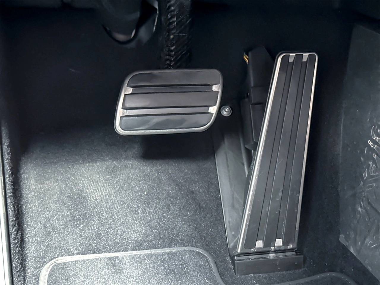 2023 Porsche Taycan Taycan Turbo (MY23)