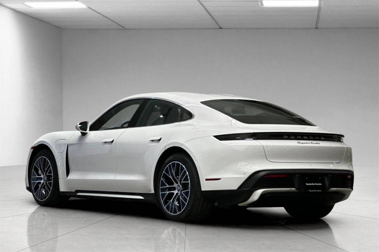 2023 Porsche Taycan Taycan Turbo (MY23)