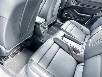 2023 Porsche Taycan Taycan Turbo (MY23)