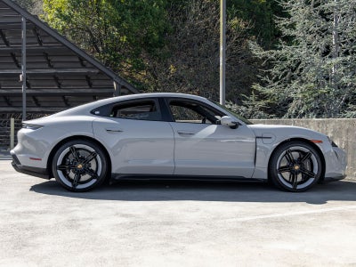 2023 Porsche Taycan Taycan Turbo S