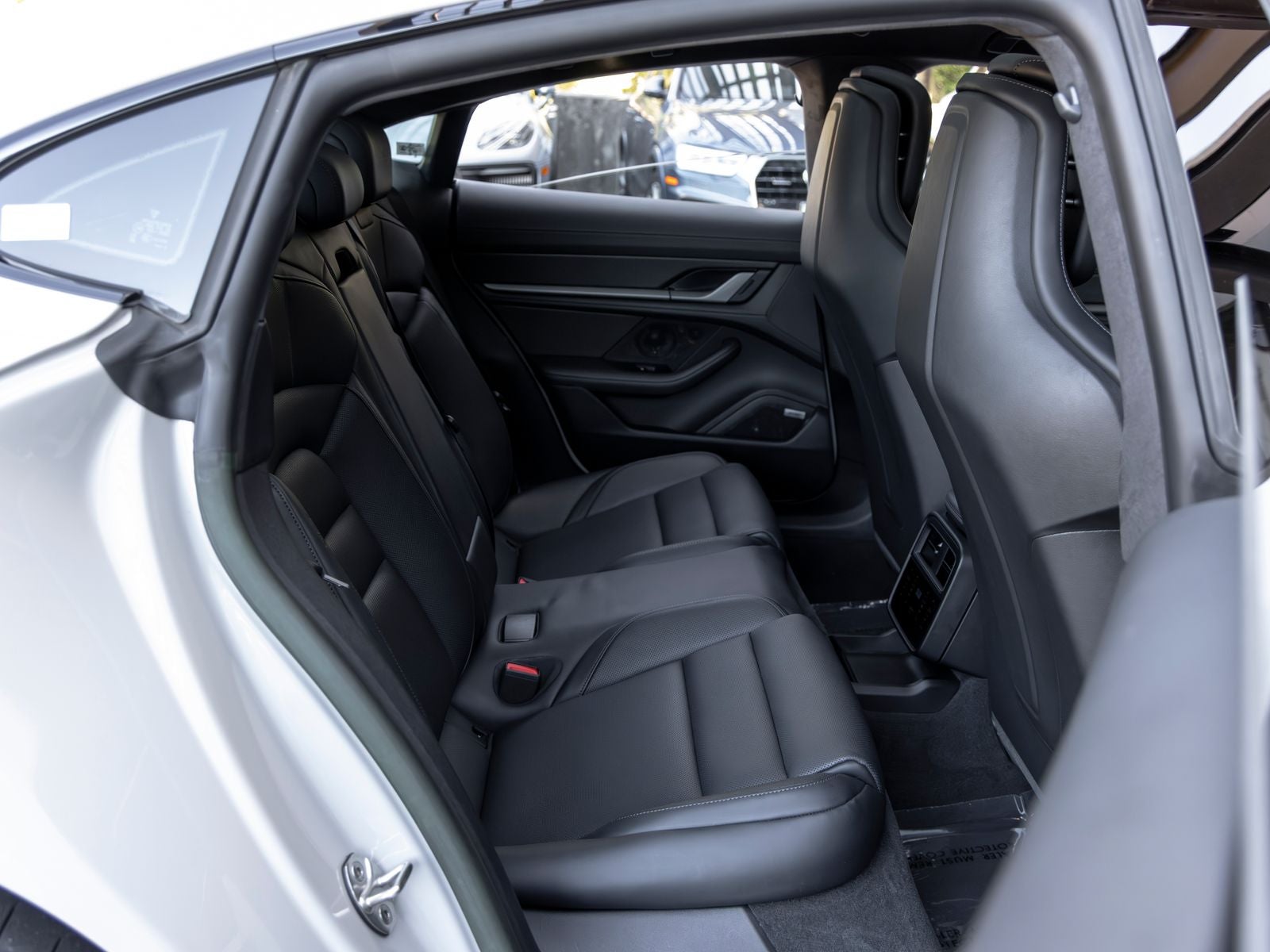 2023 Porsche Taycan Taycan Turbo S