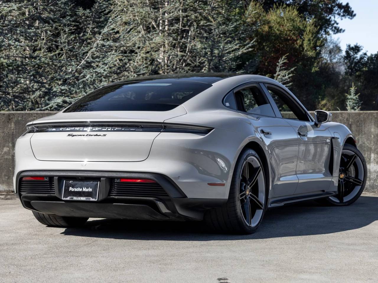 2023 Porsche Taycan Taycan Turbo S
