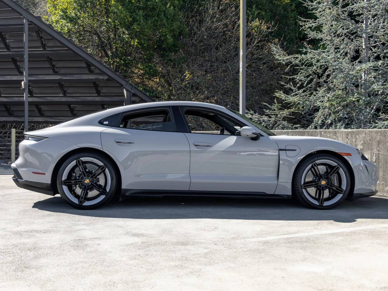 2023 Porsche Taycan Taycan Turbo S