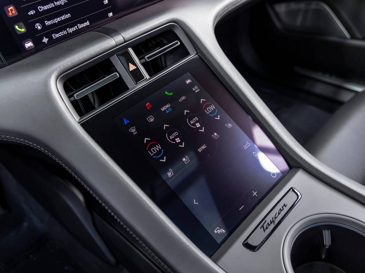 2024 Porsche Taycan Taycan Turbo