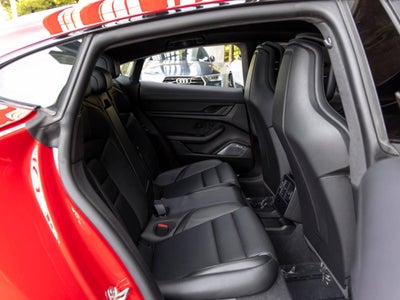 2024 Porsche Taycan Taycan Turbo