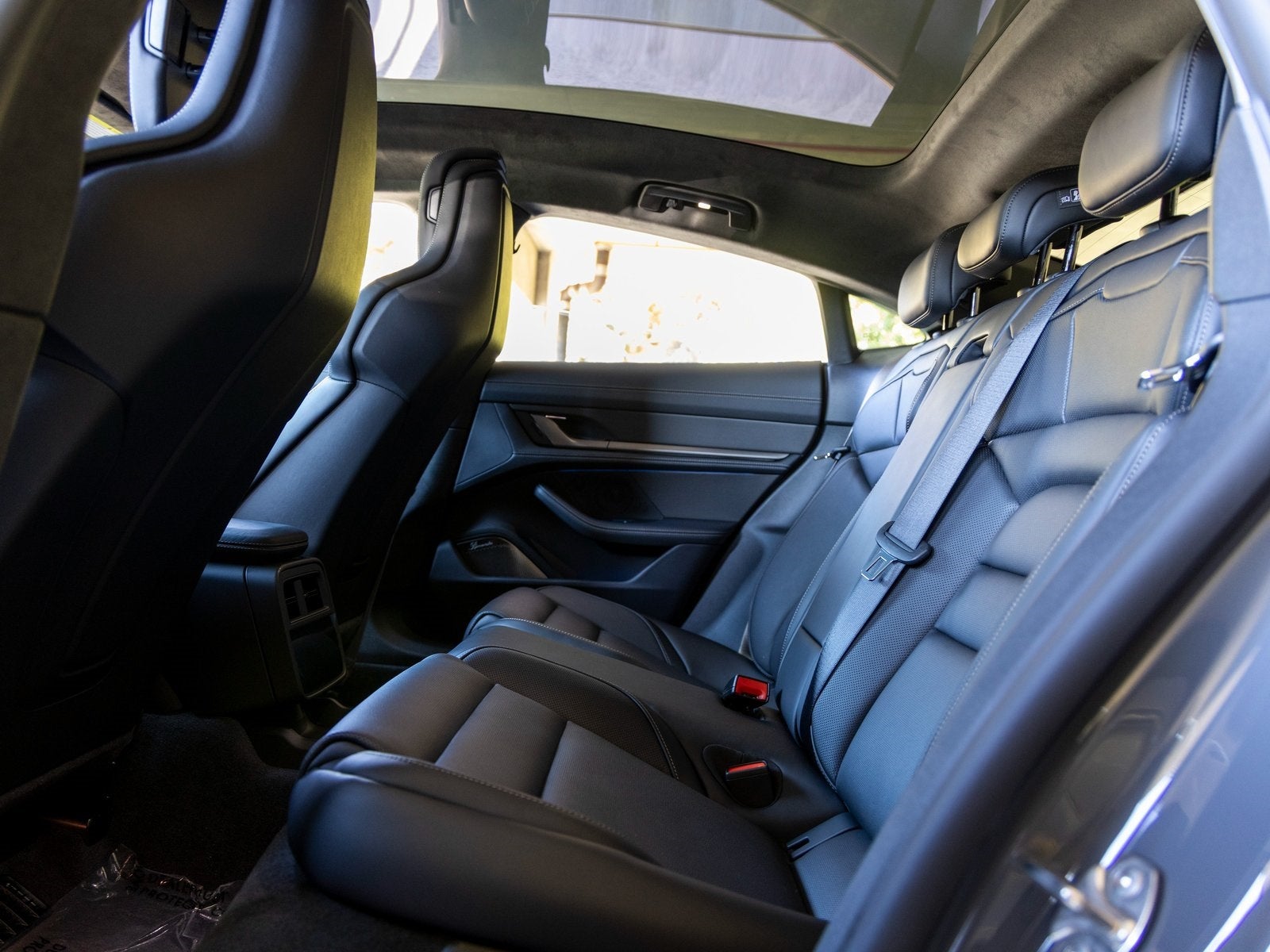 2025 Porsche Taycan Taycan Turbo S