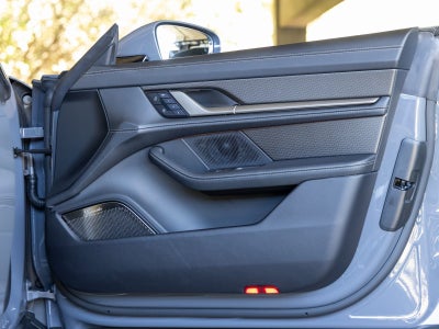 2025 Porsche Taycan Taycan Turbo S