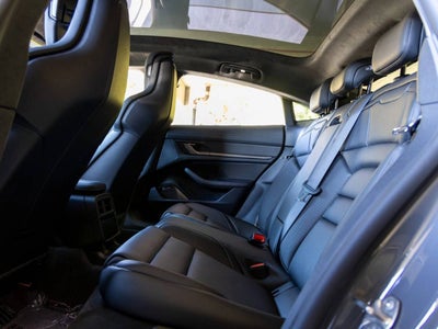 2025 Porsche Taycan Taycan Turbo S