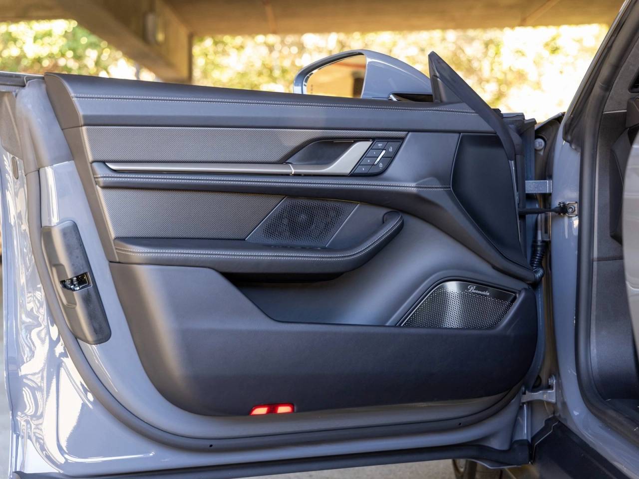 2025 Porsche Taycan Taycan Turbo S