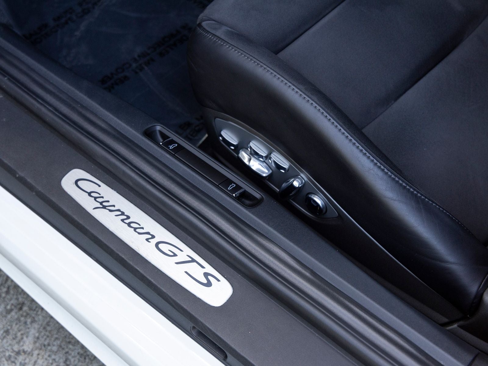 2025 Porsche 718 Cayman GTS 4.0