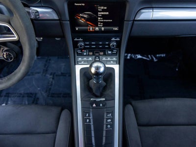 2025 Porsche 718 Cayman GTS 4.0