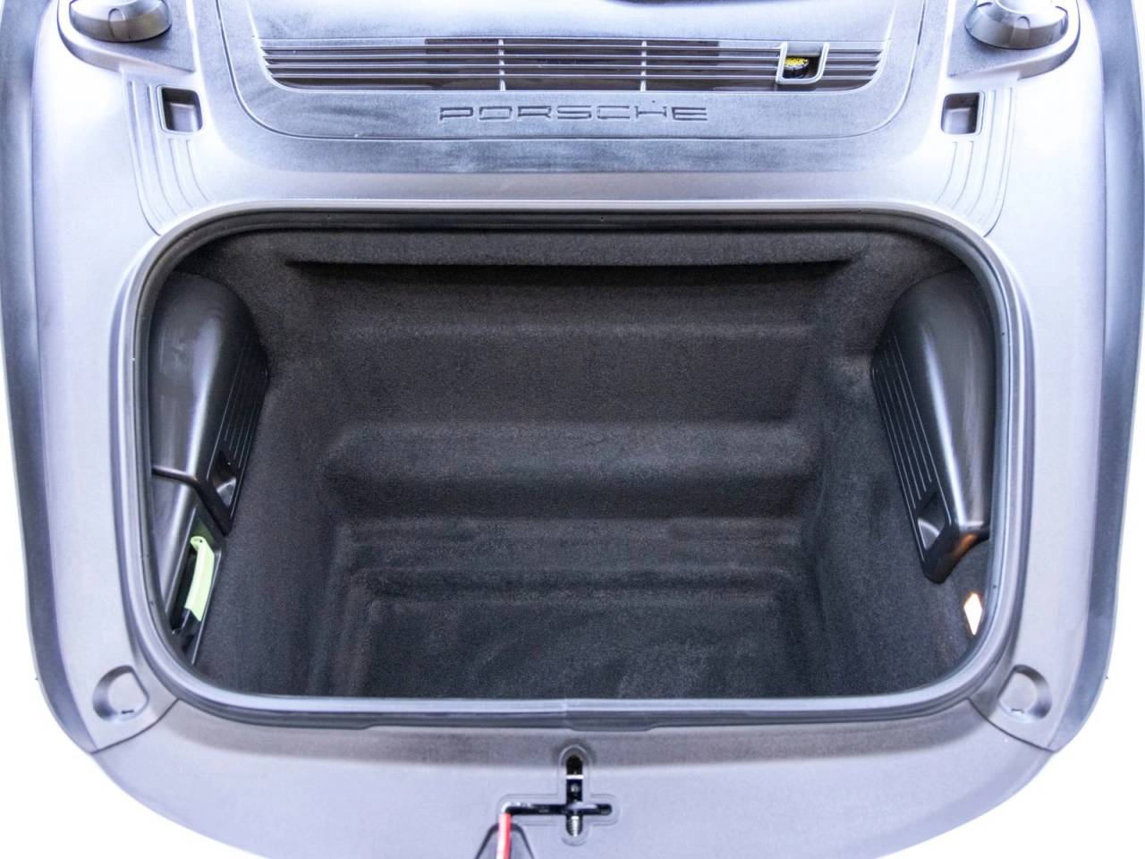 2025 Porsche 718 Cayman GTS 4.0